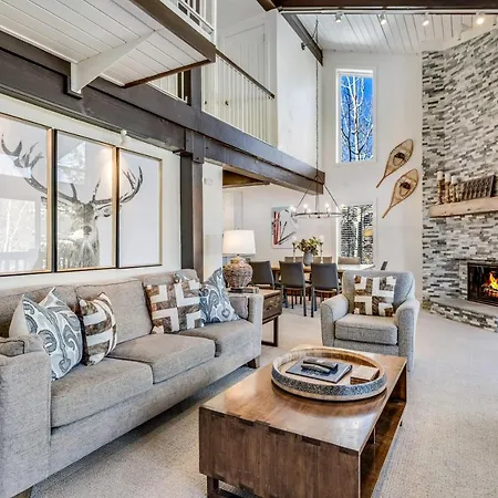 Interlude Condominiums 3-Bedroom Unit 301